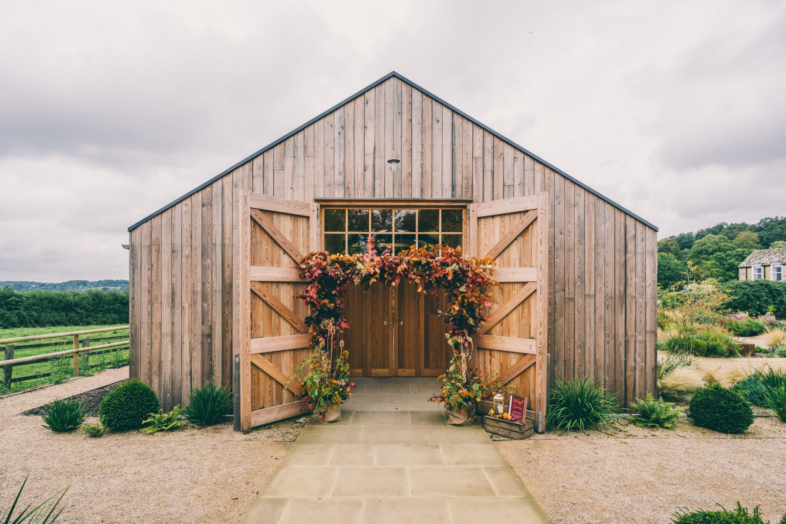 Autumn-Wedding-at-Hyde-House