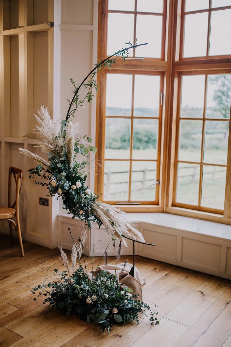 Lush Imaging, The Native Florist- Winter Wedding Ceremony